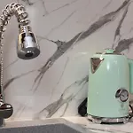Thea Dora 10b Luxe