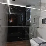 Thea Dora 10b Luxe *