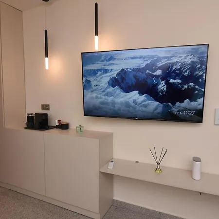 Thea Dora 10b Luxe * Thessalonique