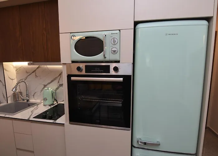 Thea Dora 10b Luxe 아파트