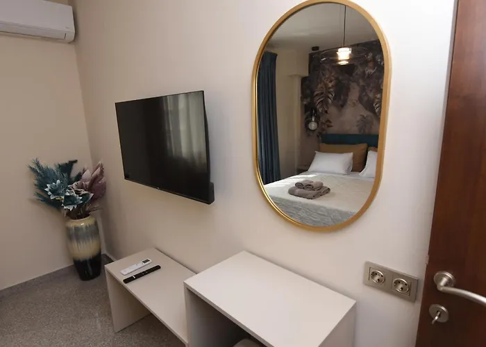 Thea Dora 10b Luxe 아파트 *