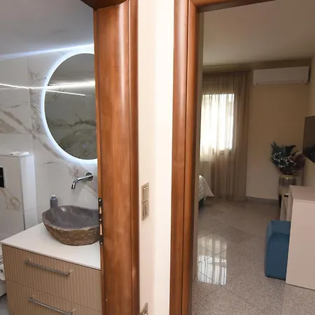 Apartment Thea Dora 10b Luxe